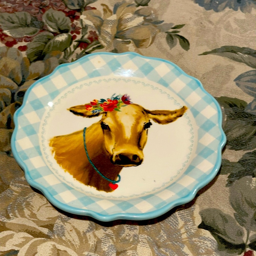Pioneer Woman Plate - Gingham Brown Cow Appetizer Plate